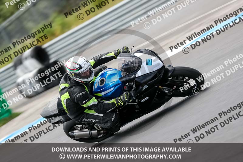 estoril;event digital images;motorbikes;no limits;peter wileman photography;portugal;trackday;trackday digital images